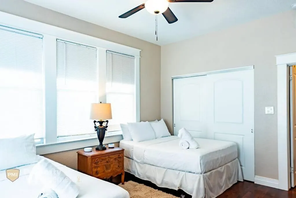 Breakfast Club - U Of Tampa Flat In N Hyde Park Appartement 0*,  Verenigde Staten